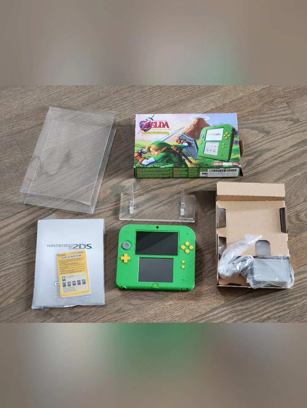 Nintendo 2DS The Legend of Zelda Edition Green Handheld in Box 128GB SD